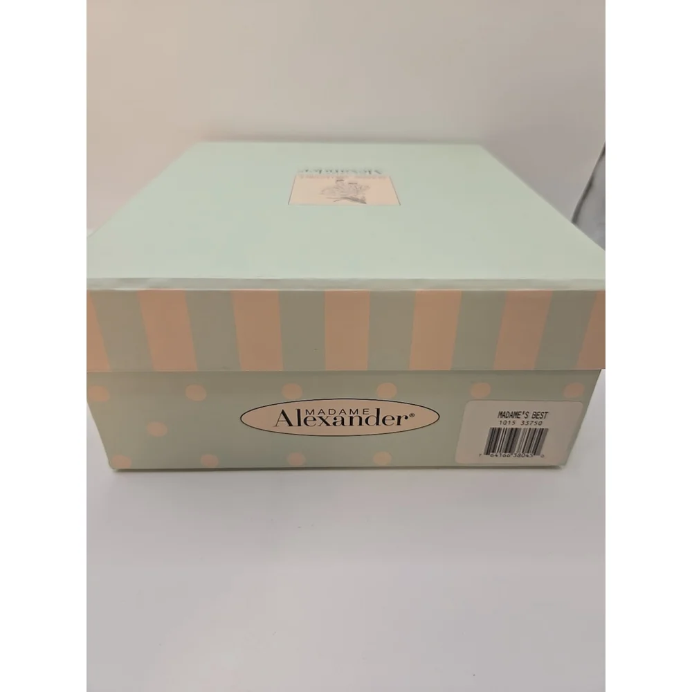 NIB Retired Madame Alexander MADAME'S BEST 38045 from 2004 LE Hard Collector Box